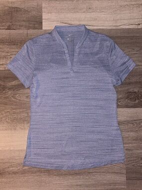Nike Women's Heathered Light Blue Short-Sleeve V-Placket Zonal Cooling Top